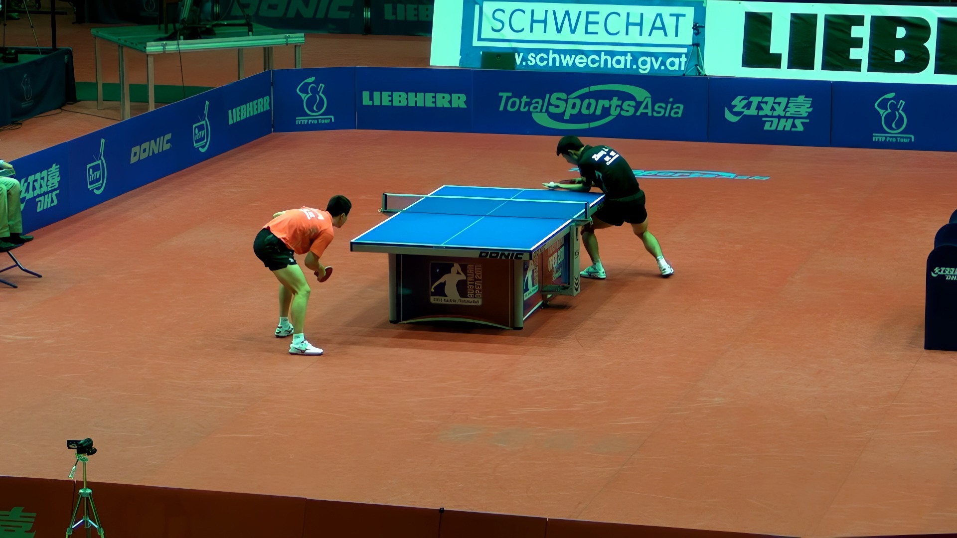 开云体育平台APP-中国乒乓球队爆冷奥地利乒乓球队,马龙完成帽子戏法