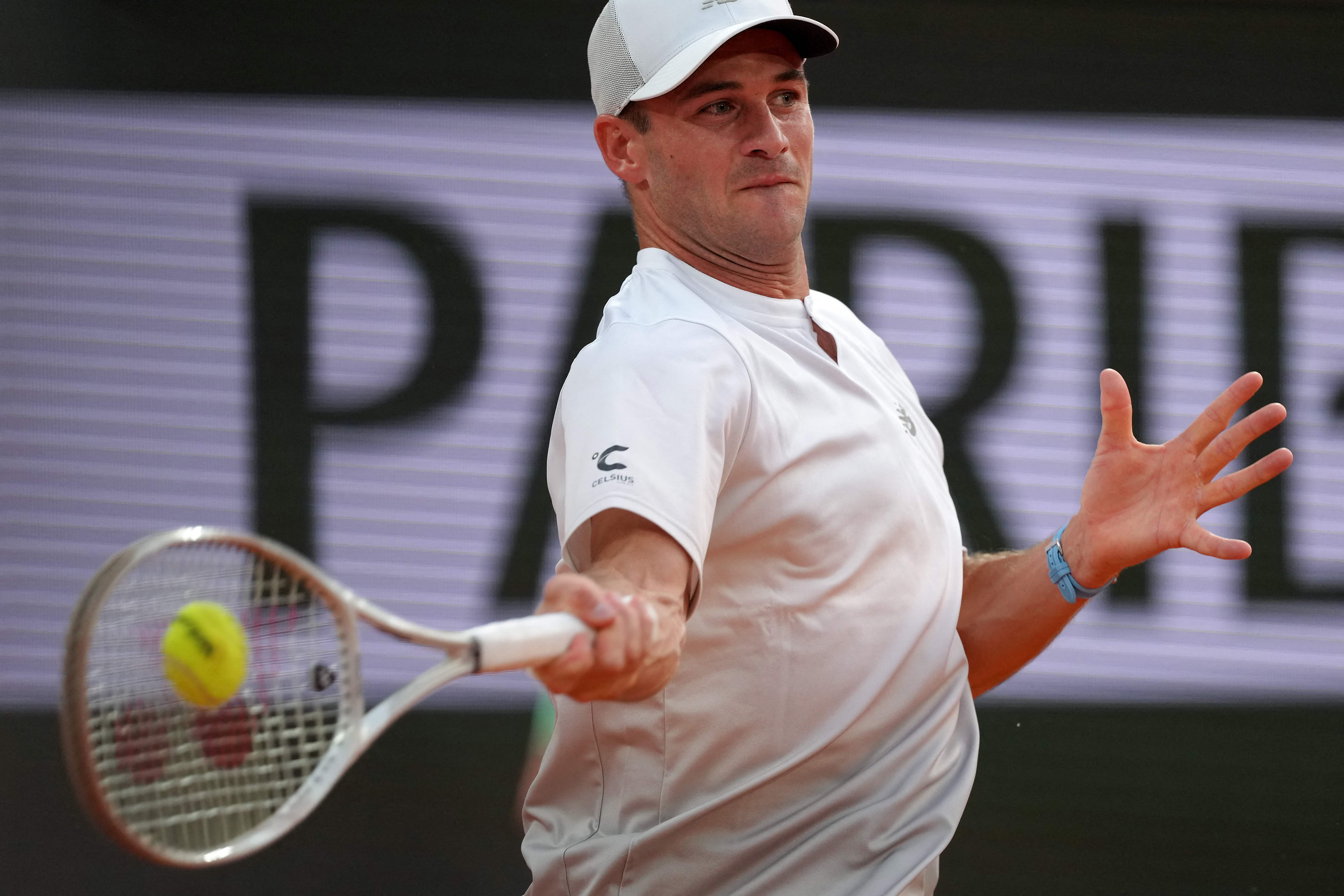 日本网球队逆转美国网球队，阿尔卡拉斯完成帽子戏法