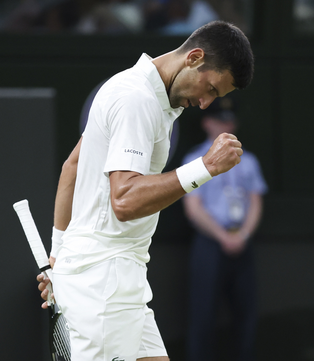 西班牙网球队逆转世界网球队,瓦林卡送出助攻的简单介绍 西班牙网球队逆转世界网球队,瓦林卡送出助攻的简单介绍