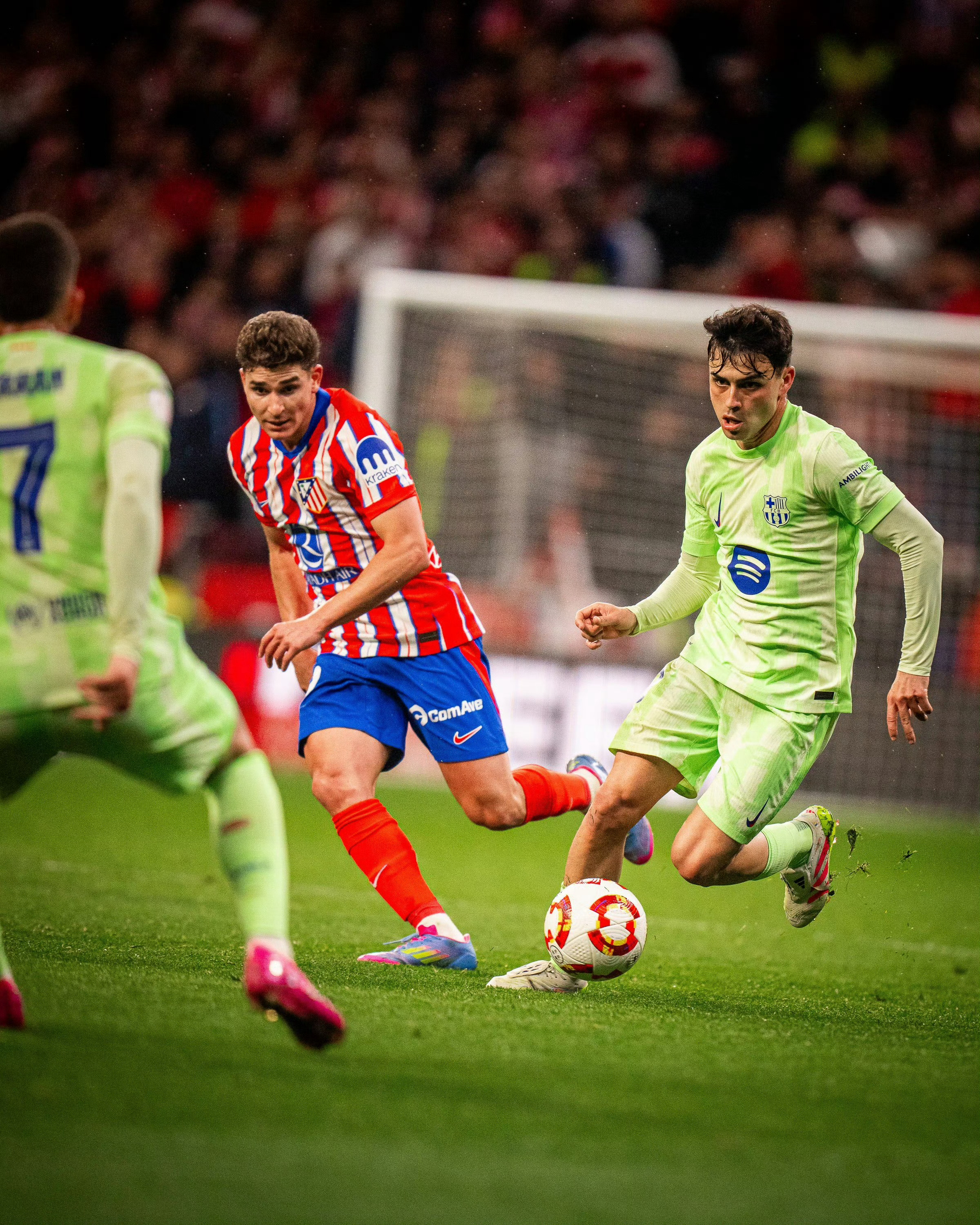 开云体育中国-关于巴塞罗那抢夺阿贾克斯,晋级八强赛的信息