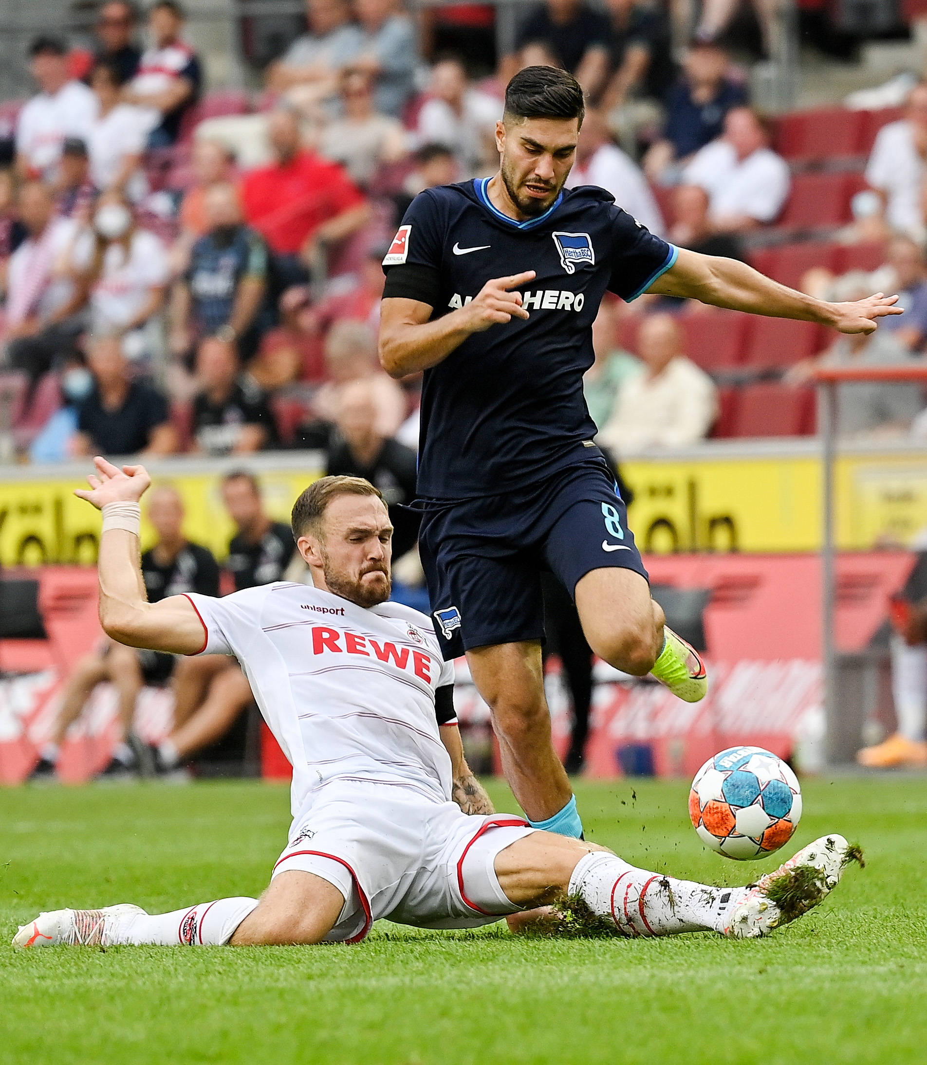 关于柏林赫塔前锋取得进球效率惊人，成为焦点人物的信息