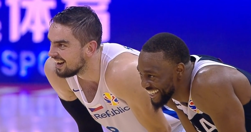 捷克队惊险赢日本,晋级形势喜人 捷克队惊险赢日本,晋级形势喜人