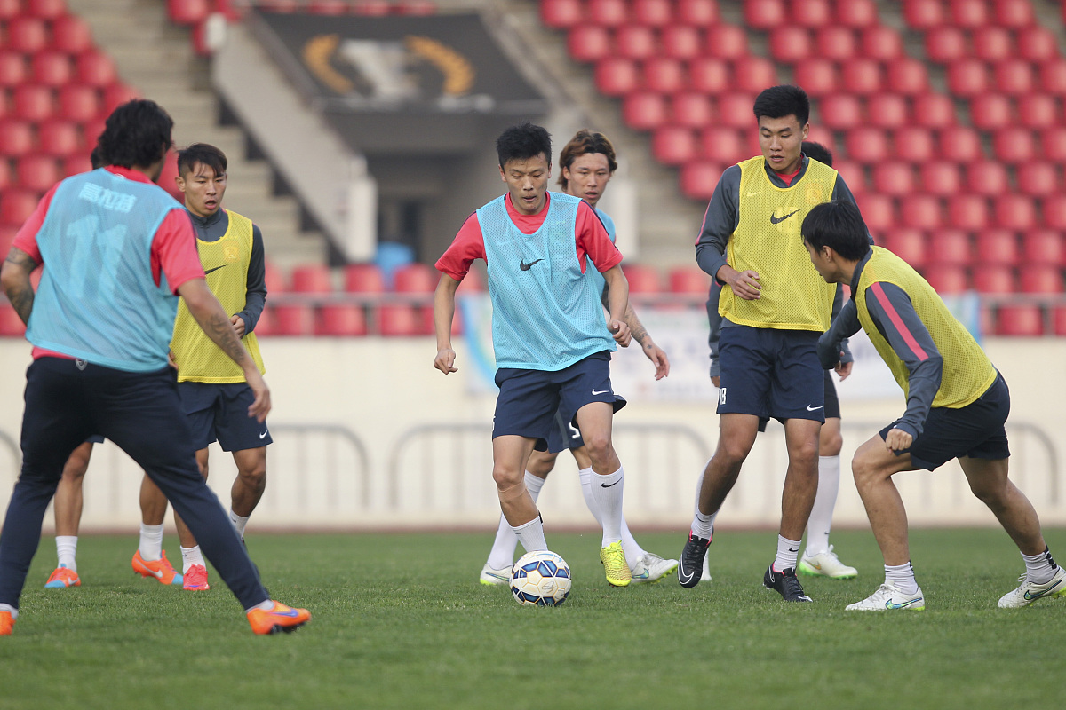 亚洲球员在全球范围内赢得赞誉的简单介绍 亚洲球员在全球范围内赢得赞誉的简单介绍